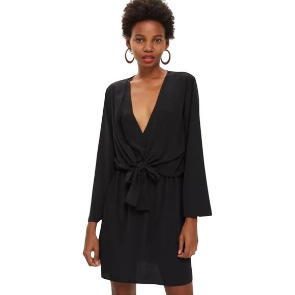 Topshop Dresses & Skirts - Topshop Size 4 Tifanny Knot Long Sleeve Mini Dress in Black Minimalist Career
